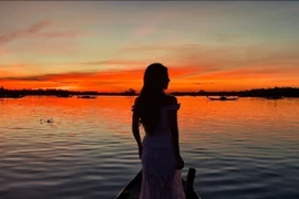 "Săn" bình minh trên phá Tam Giang vẻ đẹp mê hoặc lòng người