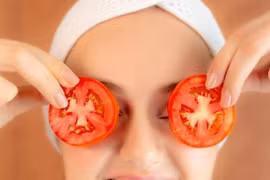 Ăn gì để giảm quầng thâm và bọng mắt hiệu quả?