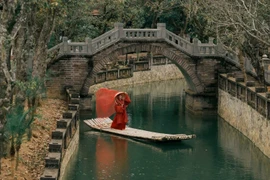 Theo thông tin từ các tài liệu du lịch địa phương, Thung Ui thuộc khu vực xã Gia Sinh (huyện Gia Viễn cũ), nằm trong Quần thể danh thắng Tràng An – Di sản Văn hóa và Thiên nhiên thế giới được UNESCO công nhận. Ảnh Tuan Anhi