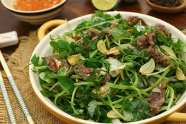 Rau càng cua bổ dưỡng nhưng không phải ai cũng ăn được