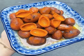 Loại quả tím sẫm đặc sản miền trung du, giàu vitamin E, A