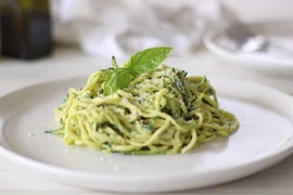 Gợi ý 3 món ngon từ bí ngòi giúp giữ dáng, đẹp da