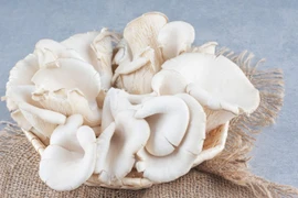 4 loại rau giàu đạm giúp phụ nữ sau 30 giữ dáng