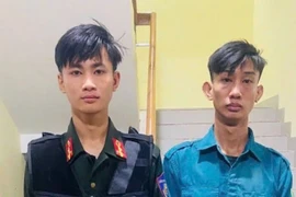 Bắt nóng 2 đối tượng giả danh công an “cưỡng đoạt tài sản”