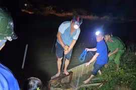 Khắc phục sự cố vỡ kênh trong đêm ở Hà Tĩnh