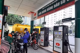 Giá xăng hôm nay 02/7: Bất ngờ tụt dốc?