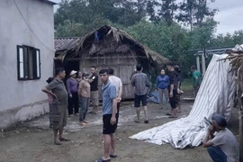 Dùng điện thoại lúc cắm sạc, nam thanh niên bị sét đánh tử vong