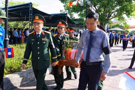 Quảng Bình truy điệu, an táng 17 hài cốt liệt sĩ
