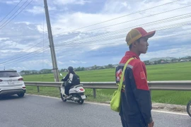 Điều tra vụ đâm bạn gái trọng thương rồi lao vào đầu xe tải