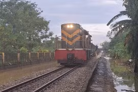 Đường sắt Bắc - Nam qua TP Huế thông tuyến trở lại