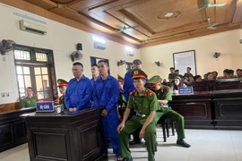 Hơn 60 năm tù cho băng nhóm buôn bán ma tuý ở Hà Tĩnh