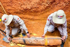 Phát hiện bom “khủng” khi thi công nhà ga ở sân bay Đồng Hới