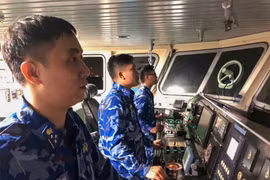 Nỗ lực tìm kiếm ngư dân mất tích trên vùng biển Hà Tĩnh