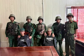 Bắt 2 đối tượng tàng trữ trái phép 400 viên ma túy ở Quảng Trị