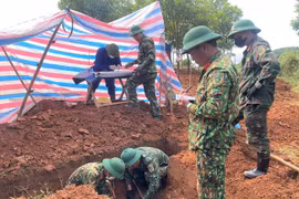 Phát hiện 10 hài cốt liệt sĩ cùng nhiều di vật ở Quảng Trị