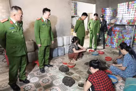 Bóc gỡ đường dây sản xuất thuốc tăng cân giả ở Hà Tĩnh