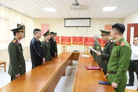 Triệt xoá đường dây tổ chức cho người khác trốn đi nước ngoài