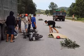 Va chạm với xe tải, người đàn ông đi xe máy tử vong tại chỗ