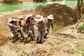 Huỷ nổ quả bom nặng 227 kg ở Quảng Trị