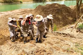 Huỷ nổ quả bom nặng 227 kg ở Quảng Trị