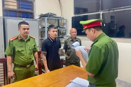 Đang chờ chấp hành án vẫn đi trộm cắp tài sản