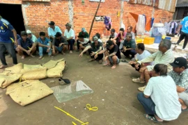 Triệt phá 2 tụ điểm đá gà ăn tiền, bắt giữ 28 đối tượng