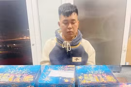 Mua pháo về làm quà cưới, nam thanh niên bị khởi tố