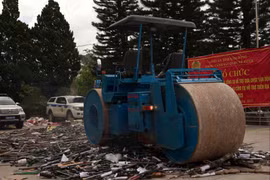 Tiêu huỷ hàng nghìn vũ khí, vật liệu nổ ở Lâm Đồng