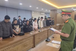 Tóm gọn ổ nhóm chuyên cung cấp thông tin cho các đối tượng lừa đảo