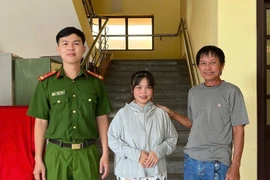 Công an Quảng Trị hỗ trợ người dân nhận lại 45 triệu đồng chuyển khoản nhầm