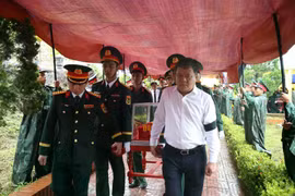 Truy điệu, án táng 34 hài cốt liệt sĩ ở Quảng Trị