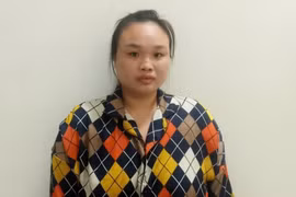 'Nữ quái' tàng trữ ma tuý sa lưới sau 4 năm trốn thi hành án