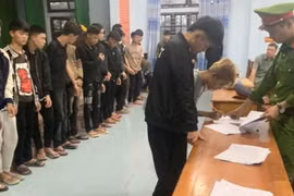 Hàng chục thanh thiếu niên ở Huế bị khởi tố vì tụ tập gây rối trật tự