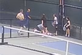 Bác sĩ ở Đà Nẵng cứu sống người đàn ông ngưng tim giữa sân thể thao