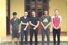 Triệt xóa đường dây sản xuất, mua bán giấy tờ giả quy mô lớn