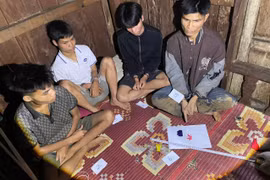 Mở tiệc ma tuý tại gia, 4 đối tượng bị bắt giữ