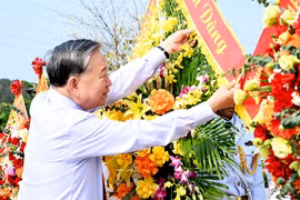 Tổng Bí thư, Chủ tịch nước Tô Lâm dâng hương tưởng niệm Tổng Bí thư Hà Huy Tập
