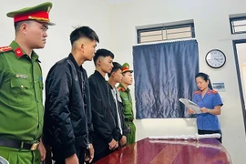 Khởi tố 3 đối tượng dùng kiếm chém người ở Hà Tĩnh