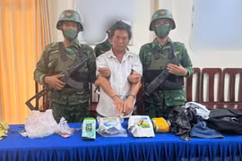 Triệt xóa đường dây vận chuyển ma tuý xuyên biên giới ở An Giang