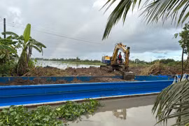 Khai thác đất trái phép, 2 người dân bị xử phạt 50 triệu đồng