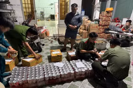 Đồng Tháp thu giữ lượng lớn hàng hóa thực phẩm không rõ nguồn gốc, xuất xứ