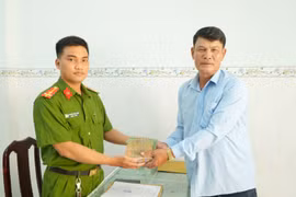 Công an TP Cần Thơ giúp người dân nhận lại 300 triệu đồng