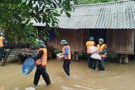 Quảng Bình khẩn trương di dời người dân đến nơi an toàn