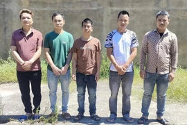 Chủ gara cùng nhân viên trộm xe đầu kéo mang đi bán