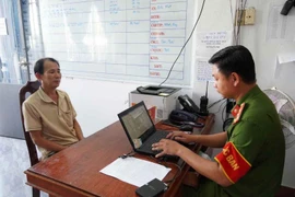 Đối tượng giết 'nhân tình' của vợ ở Đồng Tháp ra đầu thú