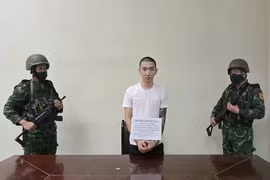 Bắt giữ đối tượng truy nã khi nhập cảnh qua Cửa khẩu Cha Lo