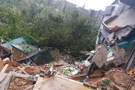 Thủ tướng yêu cầu tập trung ứng phó, khắc phục hậu quả mưa lũ ở Trung Bộ