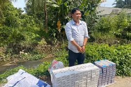 Đồng Tháp bắt giữ đối tượng vận chuyển gần 1.500 bao thuốc lá lậu