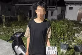 Bắt nhóm tuổi teen gây ra hàng loạt vụ trộm xe máy ở Huế