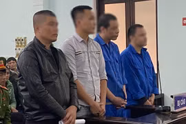 Rủ nhau sử dụng ma tuý, nhóm đối tượng lĩnh hơn 16 năm tù